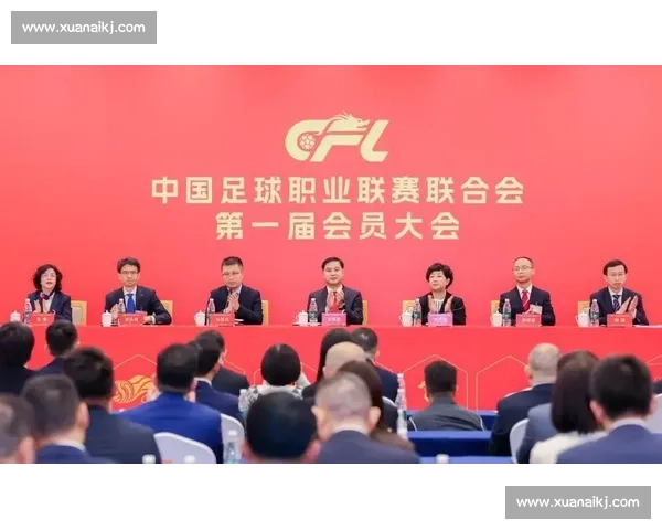 两分钟噩梦！彭欣力染红引争议，泰山官方辟谣场边 “电话门”